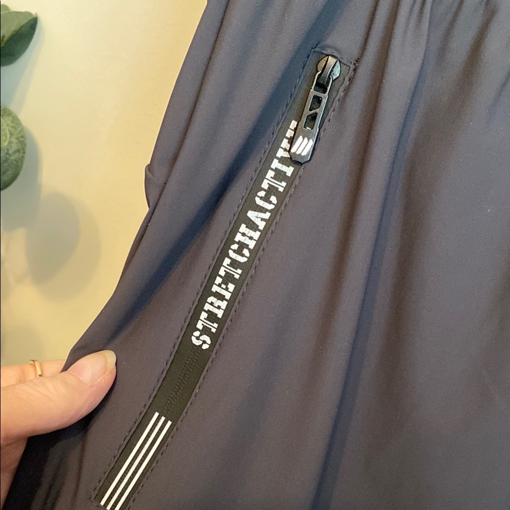 NWOT Ladies or Men’s Stretch Active Breathable Pants as Shown on Facebook. - Picture 2 of 6